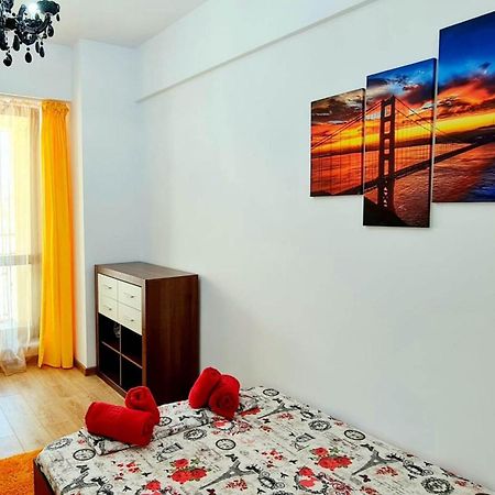 Designed Like Home Apartment Near Palas Mall ยาช ภายนอก รูปภาพ