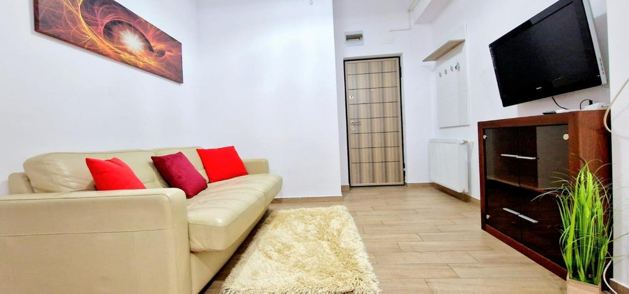 Designed Like Home Apartment Near Palas Mall ยาช ภายนอก รูปภาพ