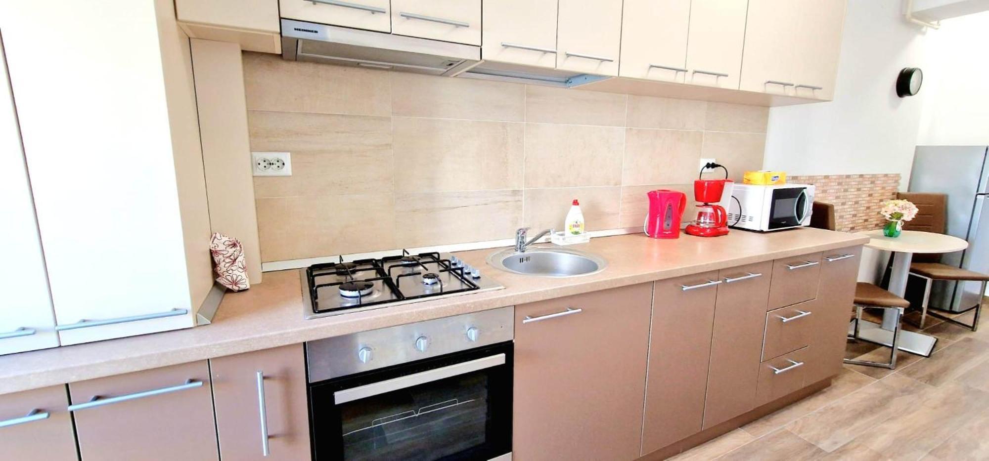 Designed Like Home Apartment Near Palas Mall ยาช ภายนอก รูปภาพ