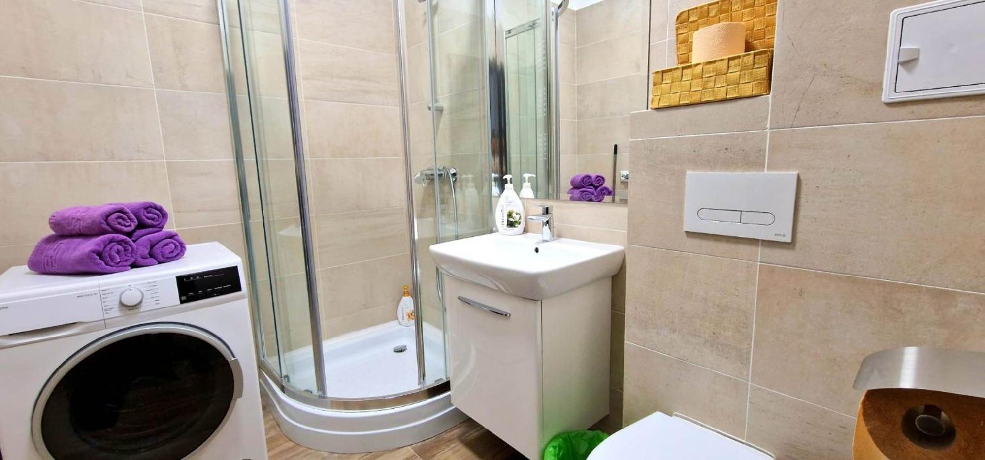 Designed Like Home Apartment Near Palas Mall ยาช ภายนอก รูปภาพ